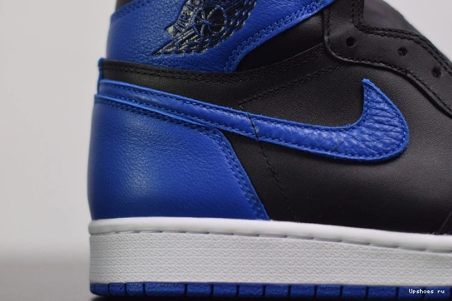 1 Royal (2017) 555088-007 Jordan Retro Air 1110